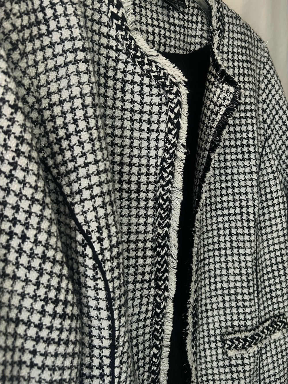 Black & White Tweed Collarless Jacket with Frayed edge detailing - Picture 3 of 17